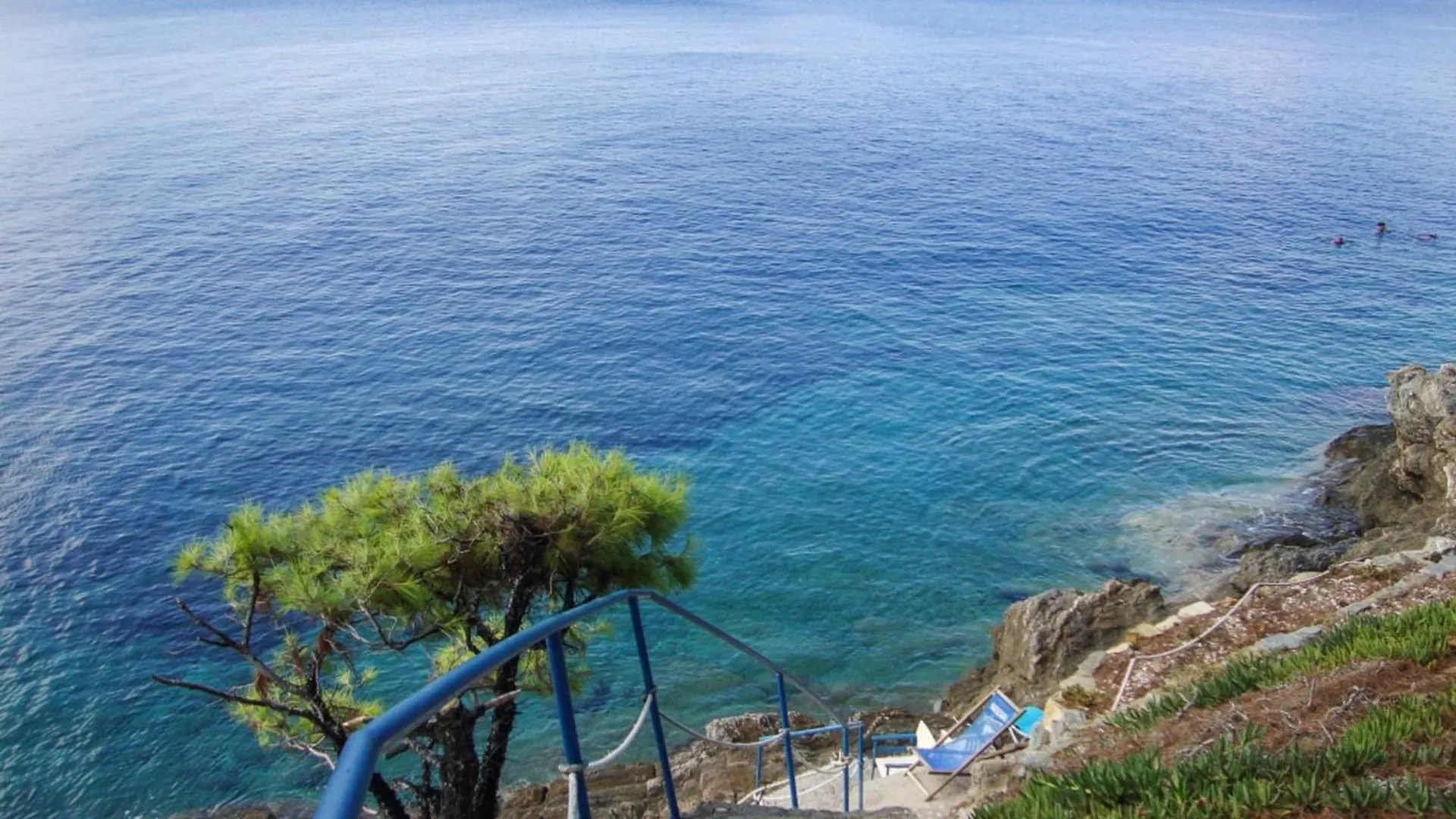 Elegant Apartment With Sea View In Neos Marmaras | 93 Sqm Grekland
